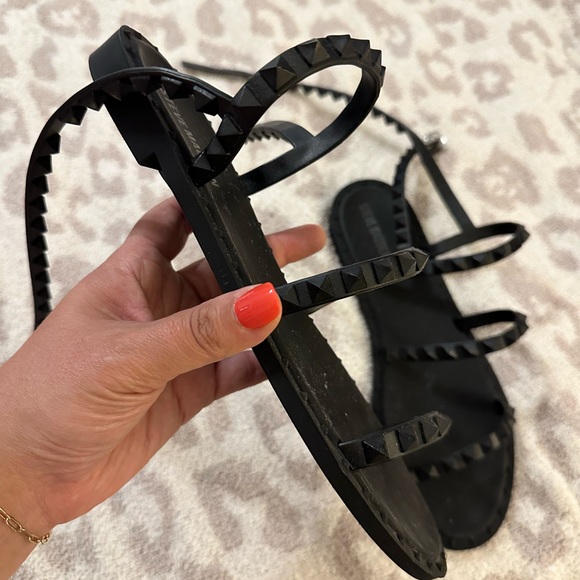 Steve Madden sandals - Picture 2 of 4
